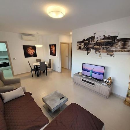 Chalet Adosado Acogedor Busot Alicante Buitenkant foto