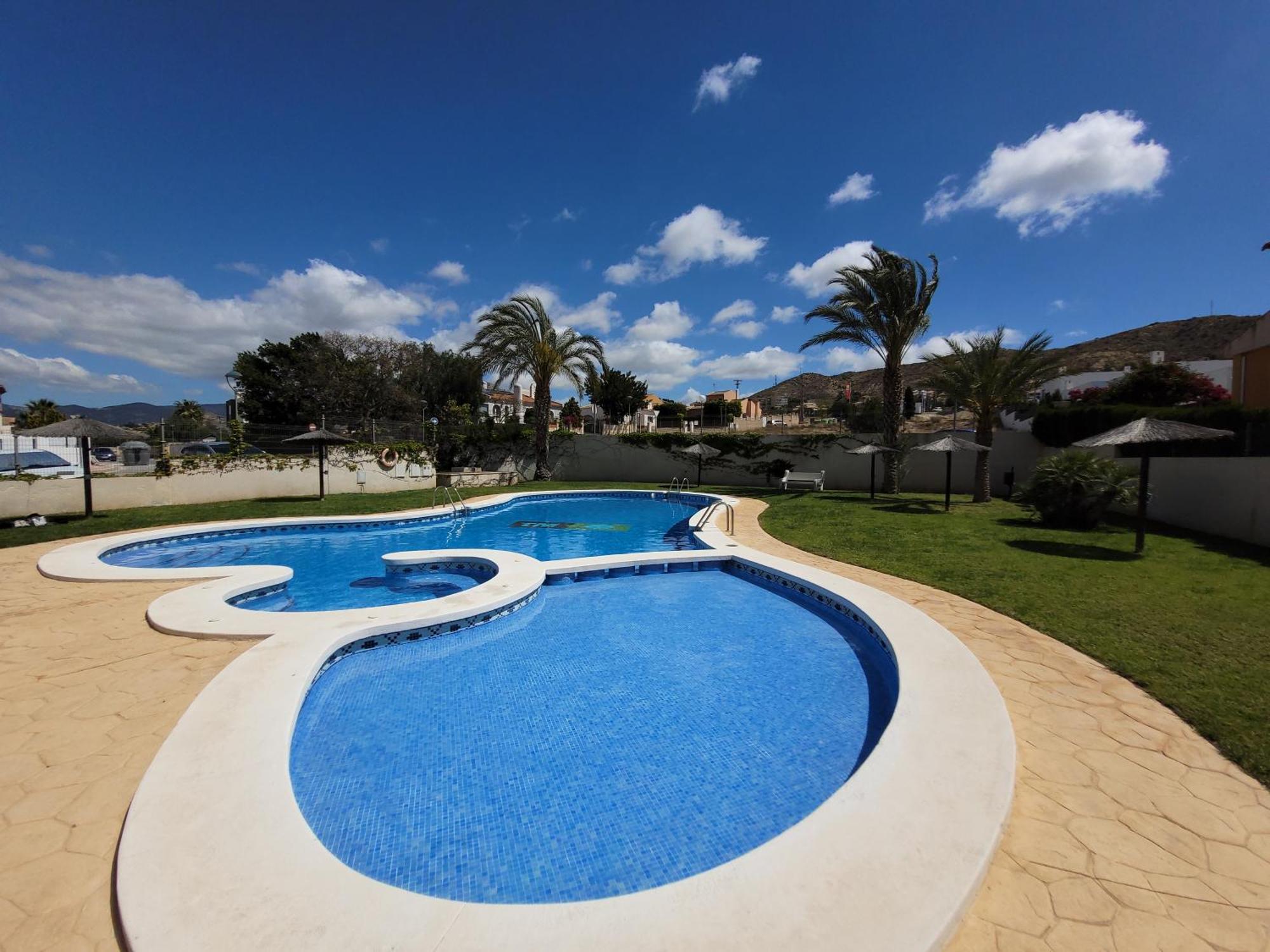 Chalet Adosado Acogedor Busot Alicante Buitenkant foto