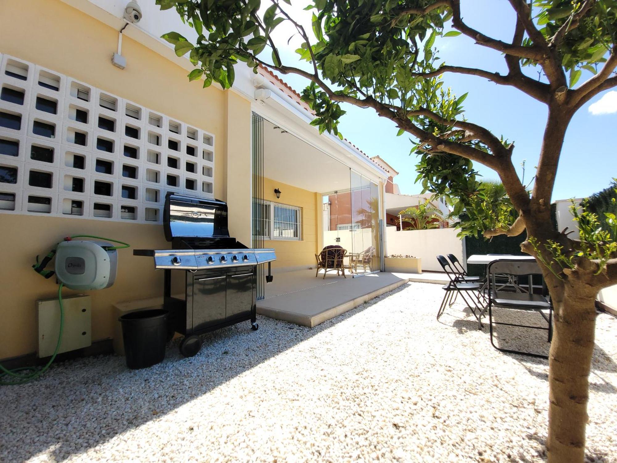 Chalet Adosado Acogedor Busot Alicante Buitenkant foto